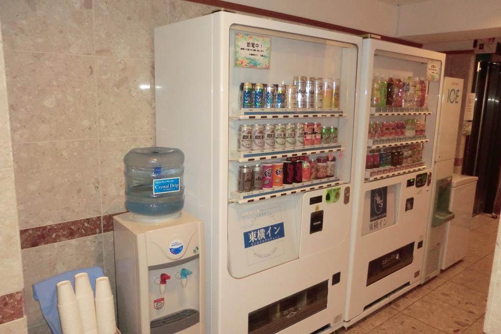 Toyoko Inn Hokkaido Sapporo-Eki Nishi-Guchi Hokudai Mae Exteriör bild