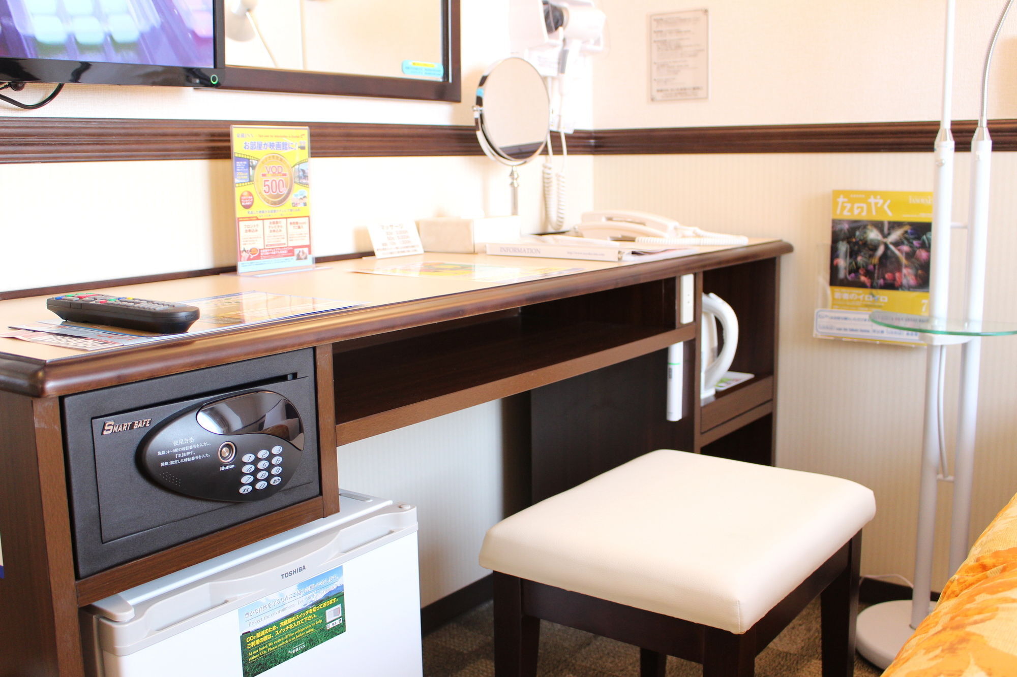 Toyoko Inn Hokkaido Sapporo-Eki Nishi-Guchi Hokudai Mae Exteriör bild
